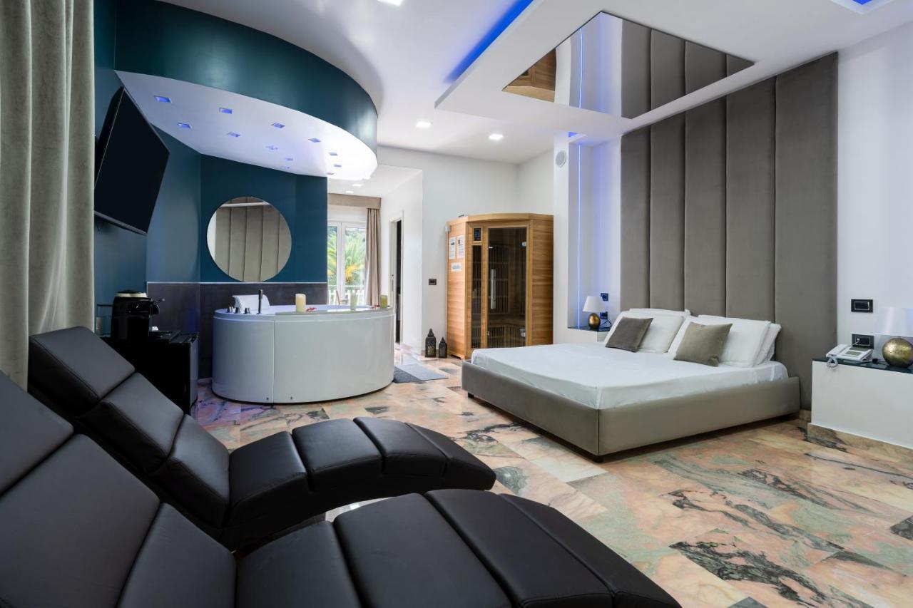 Hotel Ibisco Suites & Relax ポッツオーリ エクステリア 写真